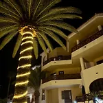 Albatros Oasis Park Ocean, Teide View, Heated Swimming Pool