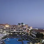 Albatros Oasis Park Ocean, Teide View, Heated Swimming Pool アパート