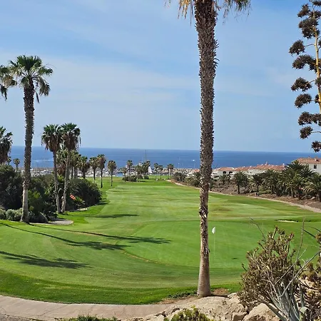 アパート Albatros Oasis Park Ocean, Teide View, Heated Swimming Pool